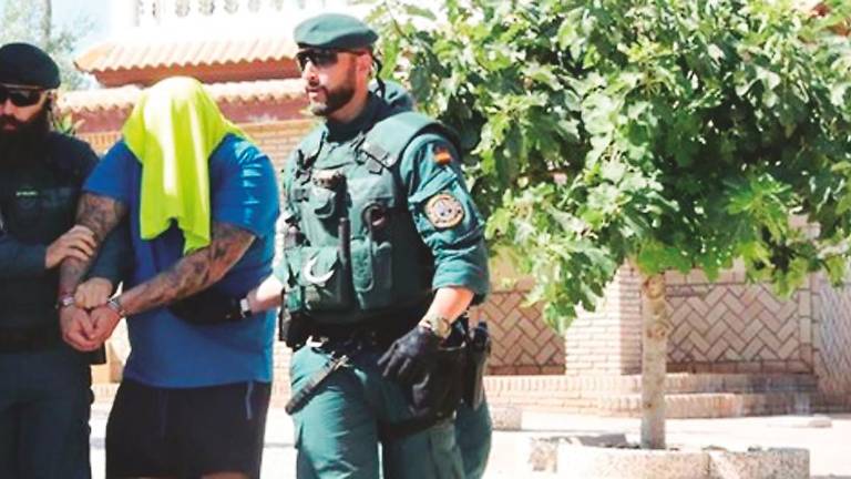 Desarticulada una banda que traficaba con hachís en la costa Desarticulada una banda que traficaba con hachís en la costa