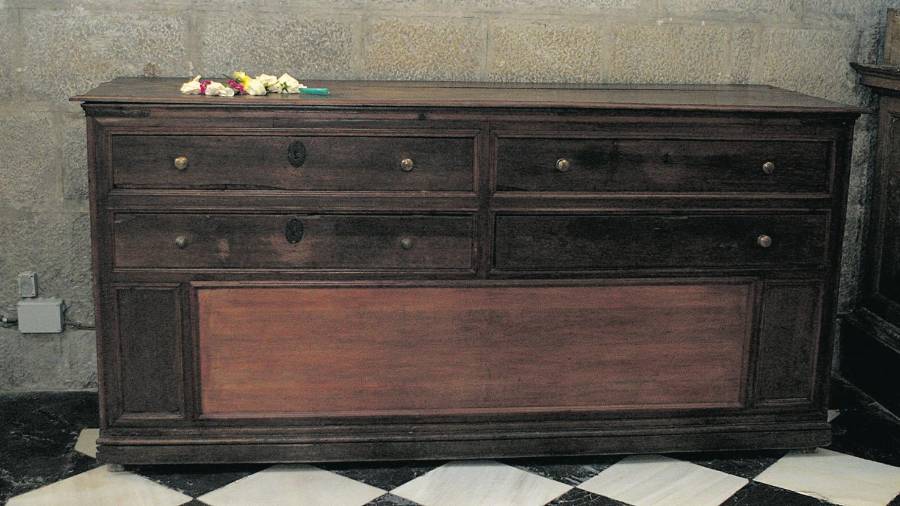 <i>Arcón en el que estuvo un tiempo el cuerpo del obispo insepulto. / Archivo Diario JAÉN</i> <i>Arcón en el que estuvo un tiempo el cuerpo del obispo insepulto. / Archivo Diario JAÉN</i>