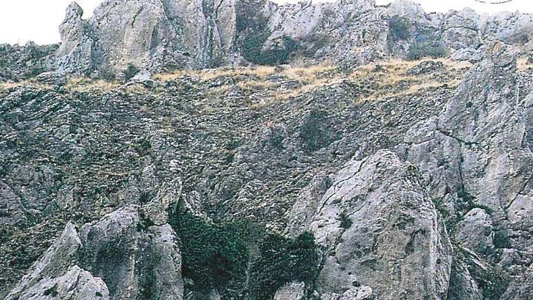 Una histórica tectónica Una histórica tectónica