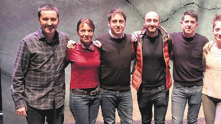 Un teatro muy de la tierra Un teatro muy de la tierra