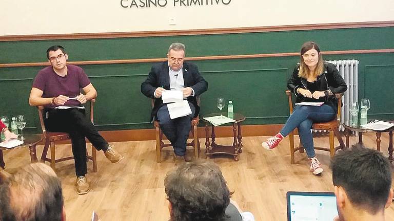 Cruce de acusaciones entre PP, Cs y PSOE en el debate Cruce de acusaciones entre PP, Cs y PSOE en el debate