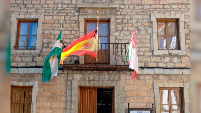 Muere un hombre de 54 años en Los Villares tras caerle encima una dumper Muere un hombre de 54 años en Los Villares tras caerle encima una dumper