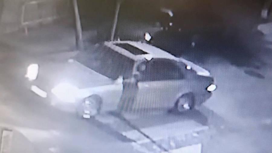 <i>El coche del conductor implicado. / Policía Local de Jaén. </i> $!<i>El coche del conductor implicado. / Policía Local de Jaén. </i>