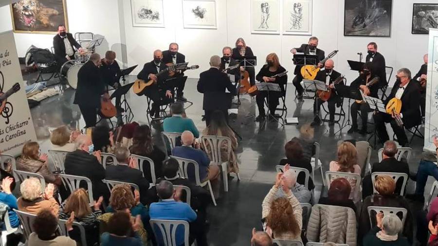 XX Encuentro Regional de Orquestas de Pulso y Púa en La Carolina XX Encuentro Regional de Orquestas de Pulso y Púa en La Carolina