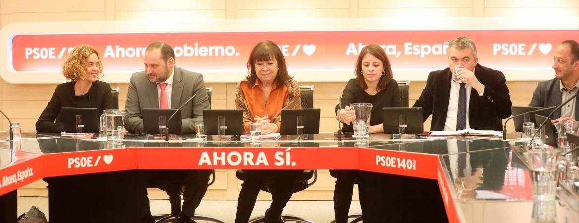 El PSOE busca el aval de la militancia para la coalición El PSOE busca el aval de la militancia para la coalición