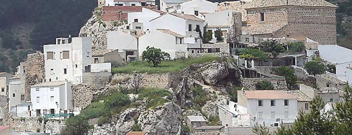 Una necesaria ampliación del cementerio Una necesaria ampliación del cementerio