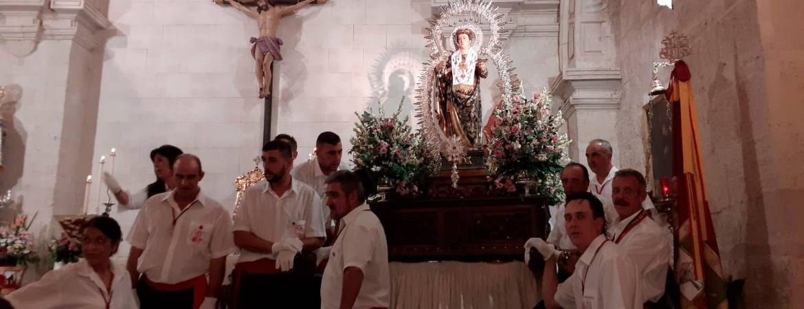 Tradición y pasión en torno a Santa Águeda Tradición y pasión en torno a Santa Águeda