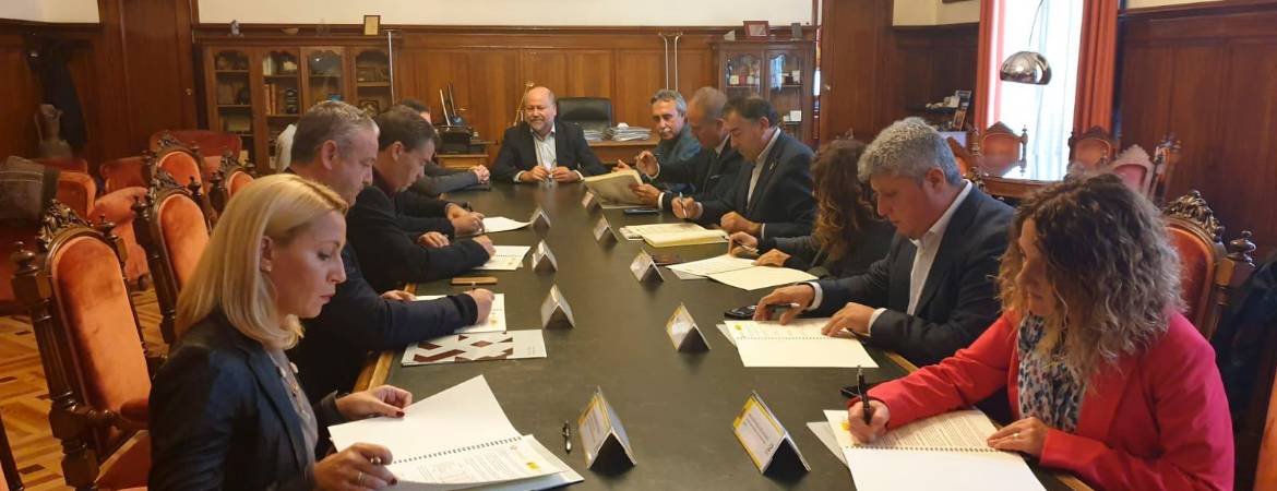 Convenio para mejorar la infraestructura hidrogeológica del Guadalimar Convenio para mejorar la infraestructura hidrogeológica del Guadalimar