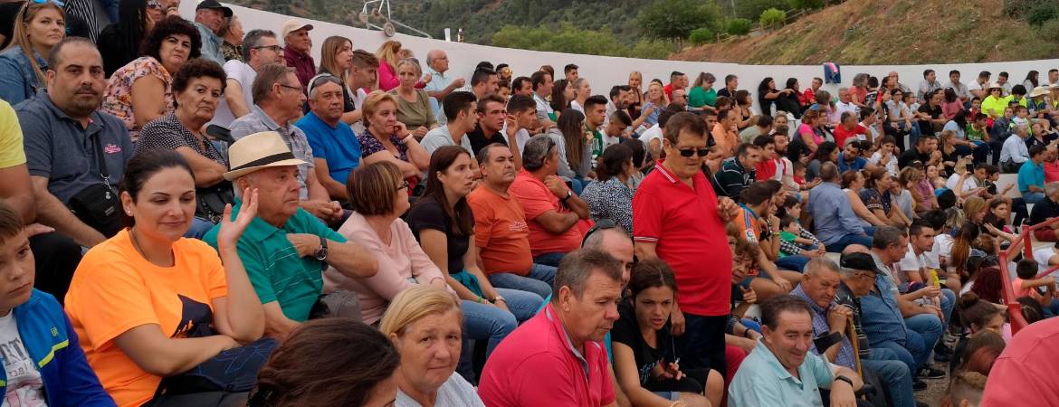 Encierros y emoción en el ruedo Encierros y emoción en el ruedo