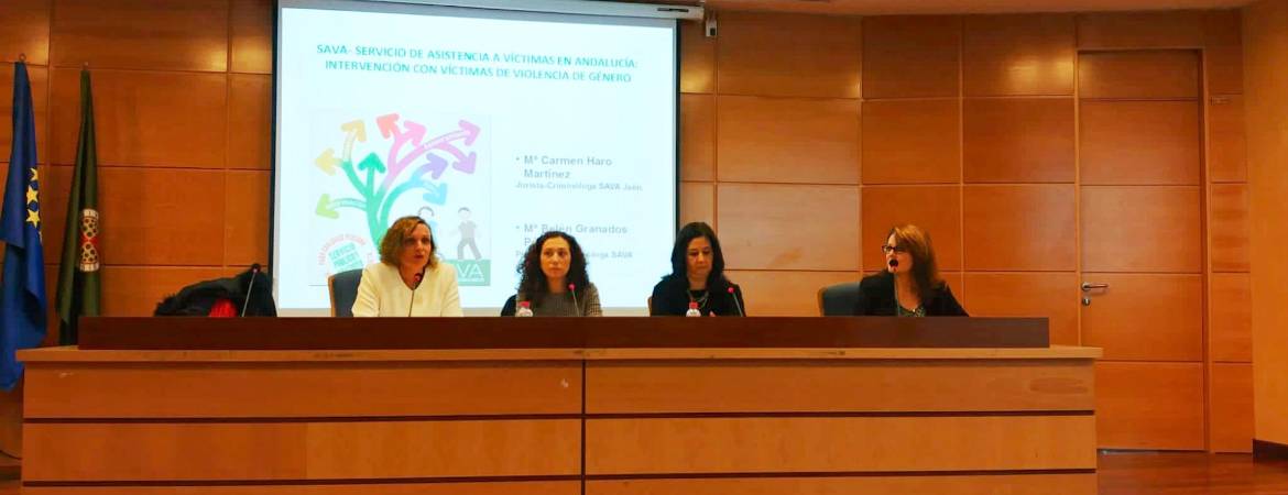 Un mes de lucha contra la violencia de género a mujeres Un mes de lucha contra la violencia de género a mujeres
