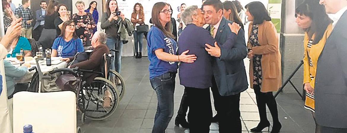 Convivencia por la dependencia Convivencia por la dependencia