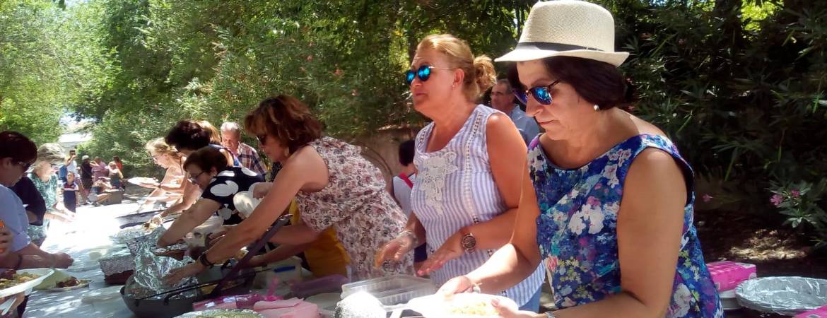 Se hizo la luz y comenzó la fiesta Se hizo la luz y comenzó la fiesta