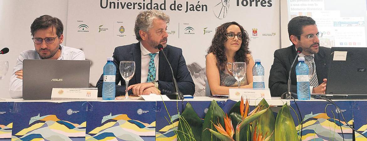 Torres con la memoria histórica Torres con la memoria histórica
