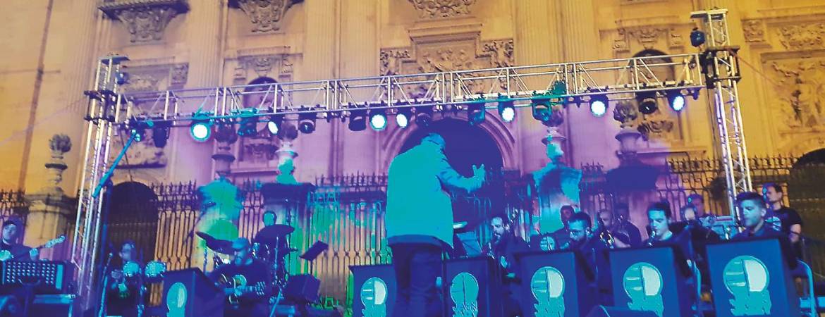 Música y baile en Santa María Música y baile en Santa María