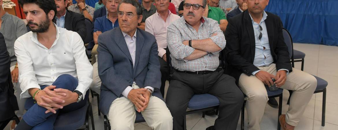 Unidos por la ilusión de remontar la eliminatoria Unidos por la ilusión de remontar la eliminatoria