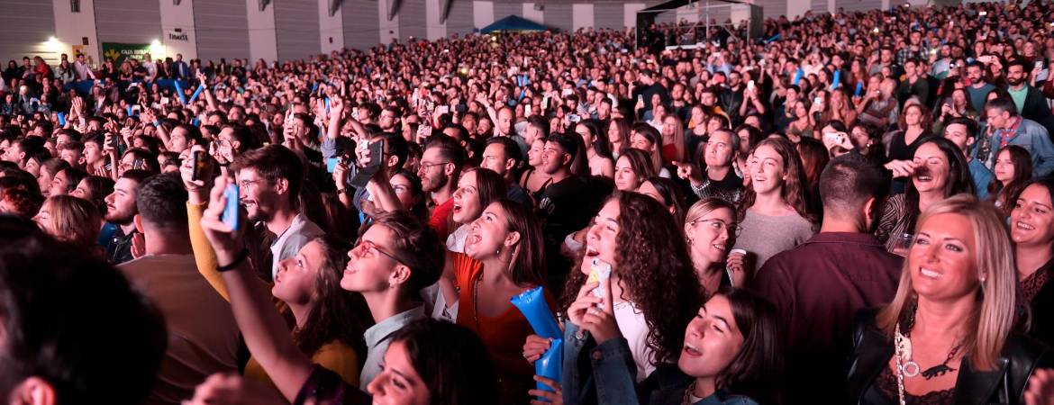 Leiva deja sin palabras a sus fieles que llenan el Auditorio de la Alameda Leiva deja sin palabras a sus fieles que llenan el Auditorio de la Alameda