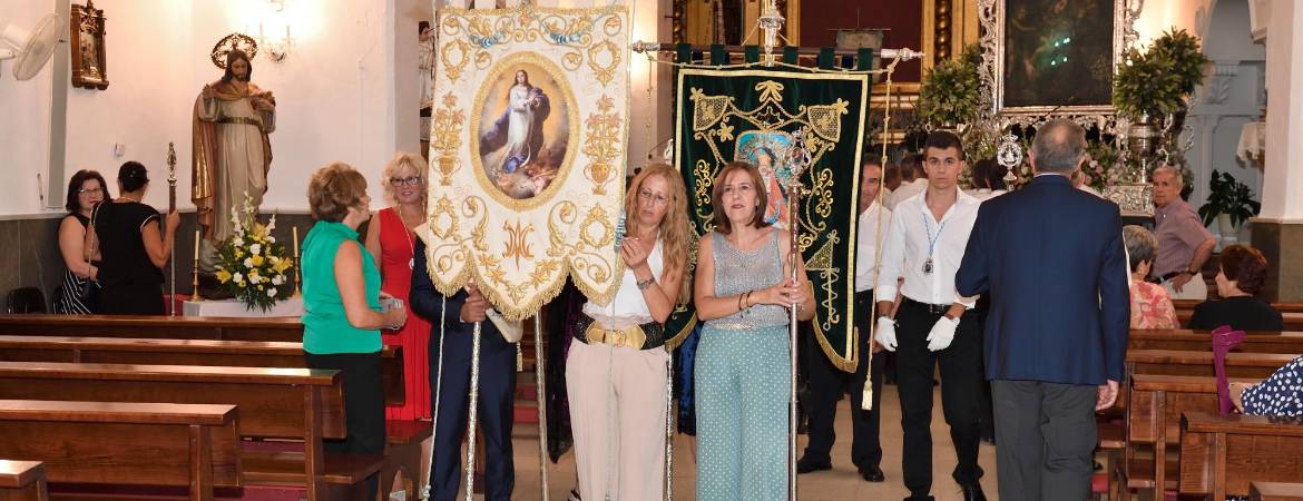 La Virgen de Belén desfila radiante tras ser restaurada La Virgen de Belén desfila radiante tras ser restaurada