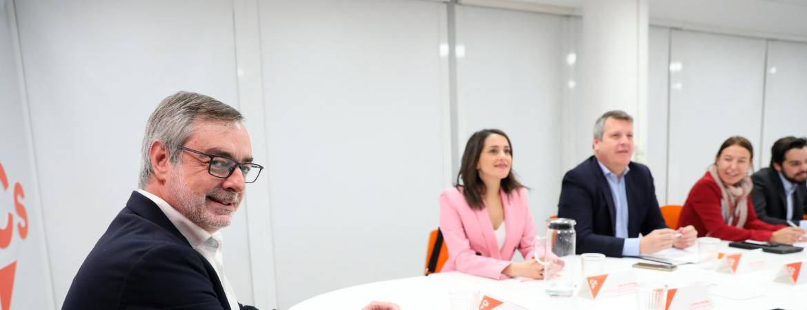 Arrimadas cuenta con el apoyo del partido para liderar a Ciudadanos Arrimadas cuenta con el apoyo del partido para liderar a Ciudadanos