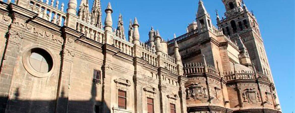 Jaén y la Catedral de Sevilla Jaén y la Catedral de Sevilla