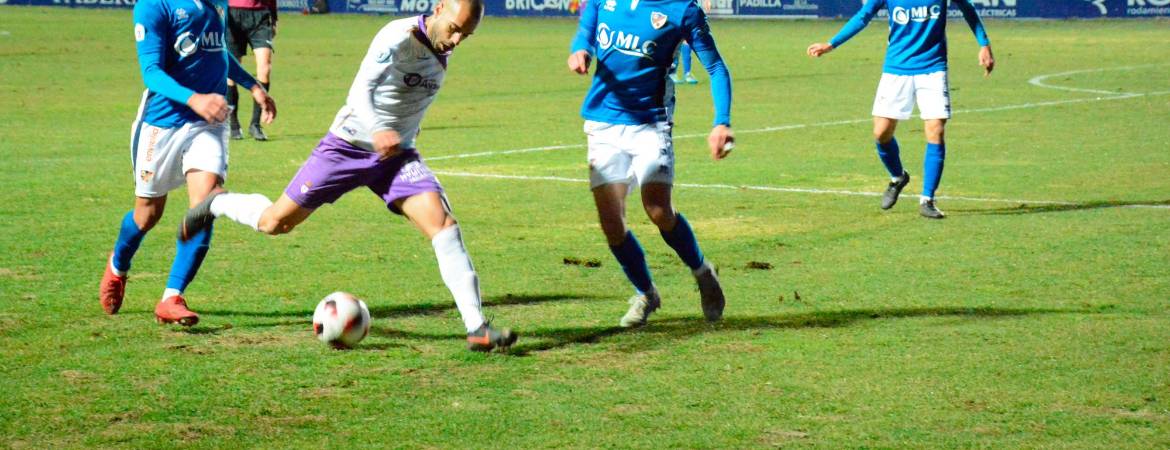 Dani Espejo, un año más con el Linares Deportivo Dani Espejo, un año más con el Linares Deportivo