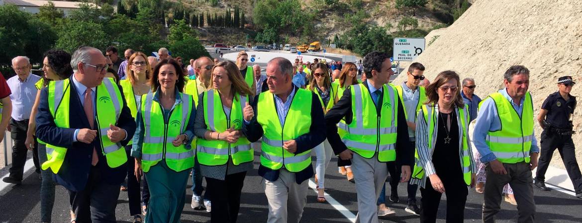 Abierta la variante que alivia de tráfico el centro de Quesada Abierta la variante que alivia de tráfico el centro de Quesada