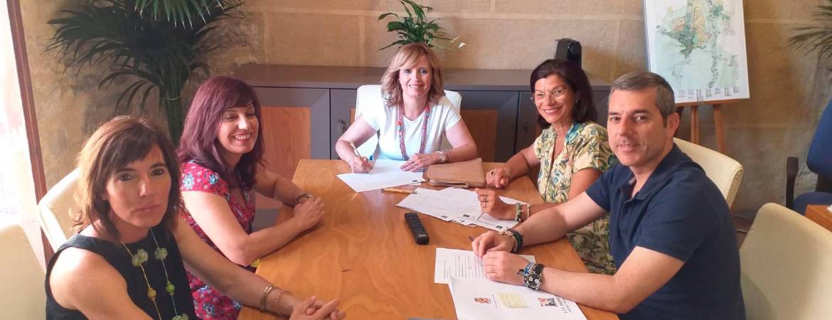 Prácticas para la inserción laboral de los colectivos más desfavorecidos Prácticas para la inserción laboral de los colectivos más desfavorecidos