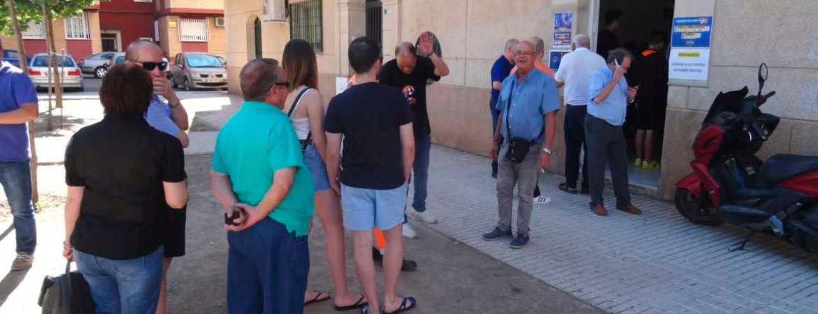 Fiebre por una entrada Fiebre por una entrada