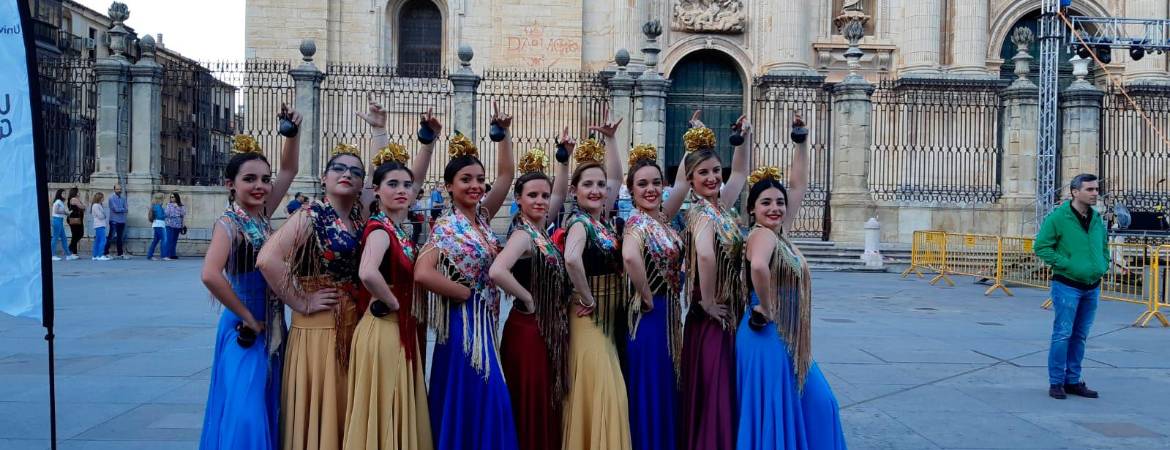 Música y baile en Santa María Música y baile en Santa María