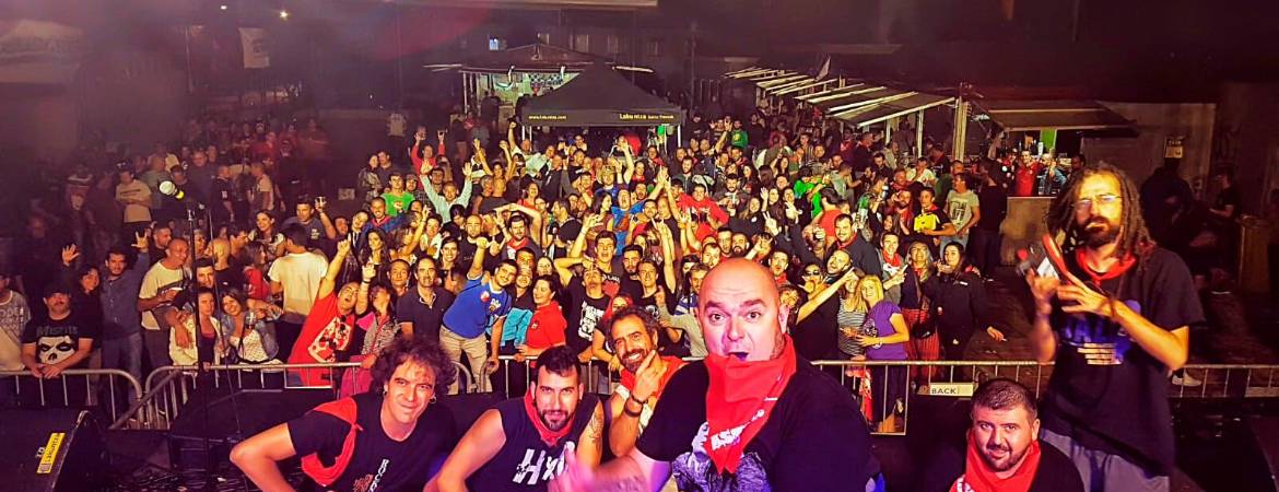 Las canciones de Marea, Extremoduro, AC/CD y Platero y Tú sonarán el 4 de octubre en “Hay poco rock’n’roll Fest” Las canciones de Marea, Extremoduro, AC/CD y Platero y Tú sonarán el 4 de octubre en “Hay poco rock’n’roll Fest”