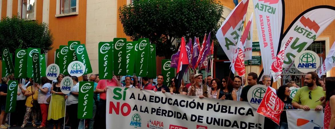 Por un apoyo firme a la pública Por un apoyo firme a la pública