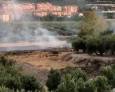 Una zona de pasto seco arde en la zona del Bulevar Una zona de pasto seco arde en la zona del Bulevar