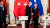 JUNTOS. Los presidentes de Turquía y Rusia, Recep Tayyip Erdogan y Vladimir Putin, respectivamente. 