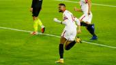 ALEGRÍA. En-Nesyri y Rakitk celebran un gol del Sevilla.