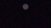 ARROYO DEL OJANCO. Foto de la esfera luminosa realizada el 5 de abril.