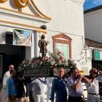 Los vecinos de Los Villares procesionan a su patrón, San Isidro Labrador. / Diario JAÉN.