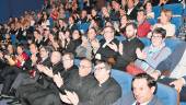 CEREMONIA. Público asistente a la Gala de Entrega de los Premios Cofrades, celebrada en el Teatro de Alcaudete. 