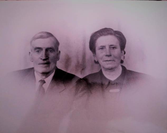 <i>José María Bellver y su esposa Dña. Magdalena López (Foto cedida amablemente por su nieta Milagros).</i> <i>José María Bellver y su esposa Dña. Magdalena López (Foto cedida amablemente por su nieta Milagros).</i>