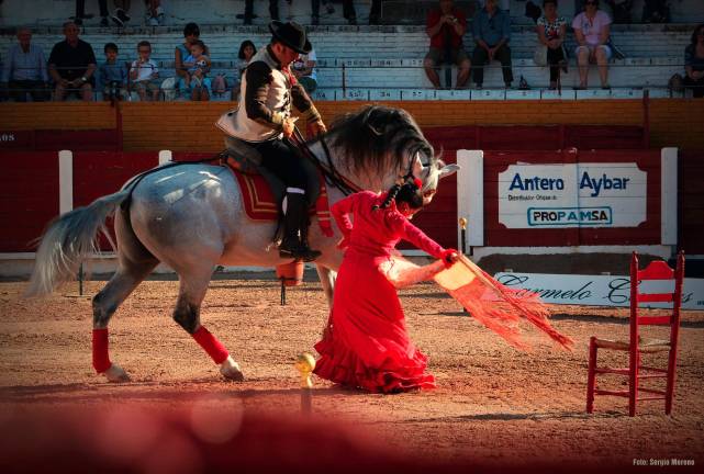 La elegancia ecuestre que precederá a los victorinos