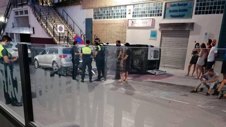 Brutal accidente y posterior trifulca junto al mercado de Peñamefécit Brutal accidente y posterior trifulca junto al mercado de Peñamefécit