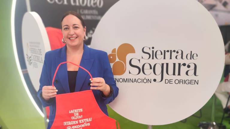 El éxito del mandil conmemorativo de Expoliva 2025 El éxito del mandil conmemorativo de Expoliva 2025