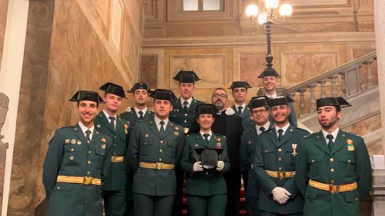 “Nos reconoció y dijo: ¡Pero qué hace la Guardia Civil en Roma!” “Nos reconoció y dijo: ¡Pero qué hace la Guardia Civil en Roma!”