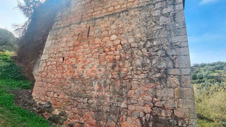 ¡Cascadas de agua en el Molino del Cubo! ¡Cascadas de agua en el Molino del Cubo!