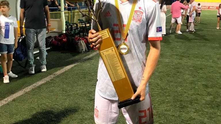 Un futbolista con futuro Un futbolista con futuro