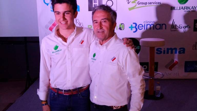 “Cumplimos 28 años trabajando por la promoción y el turismo de nuestro Parque Natural de Cazorla, Segura y Las Villas” “Cumplimos 28 años trabajando por la promoción y el turismo de nuestro Parque Natural de Cazorla, Segura y Las Villas”