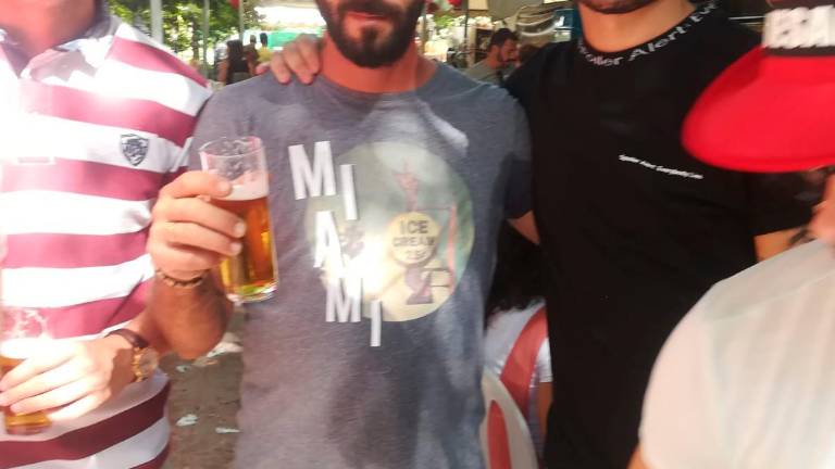 Con muchas ganas de feria Con muchas ganas de feria