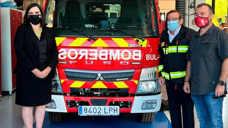 Presentado el camión de bomberos adaptado para el casco antiguo Presentado el camión de bomberos adaptado para el casco antiguo
