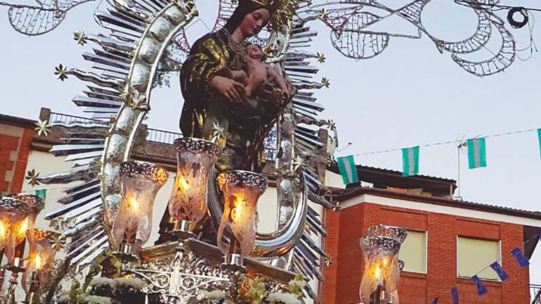 Fe por la Virgen del Castillo Fe por la Virgen del Castillo