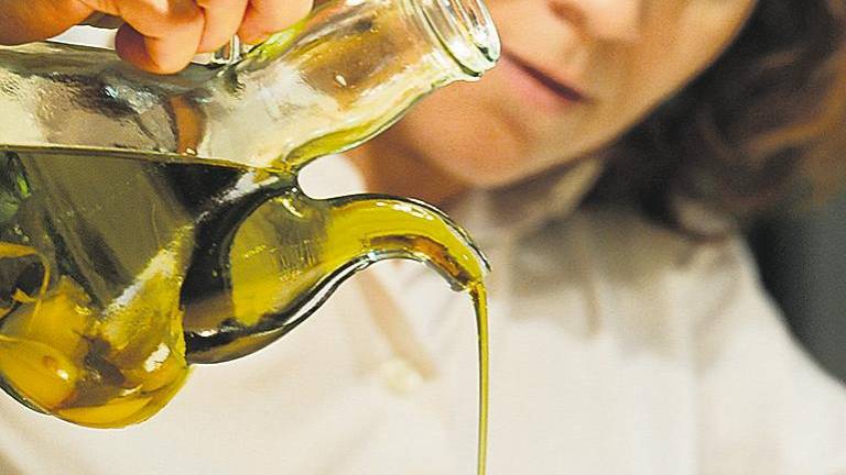 La Academia modifica la definición del aceite de oliva
