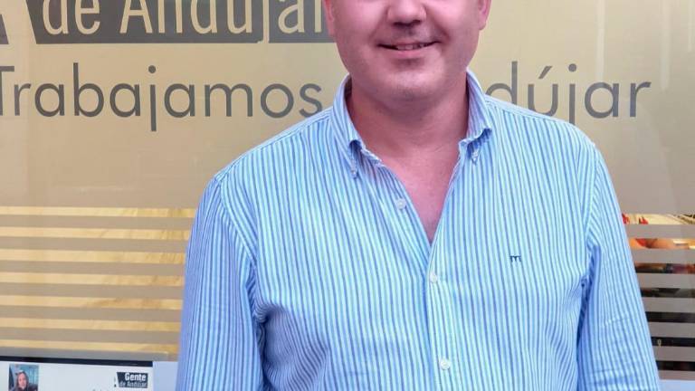 A la espera de que hablen las urnas A la espera de que hablen las urnas