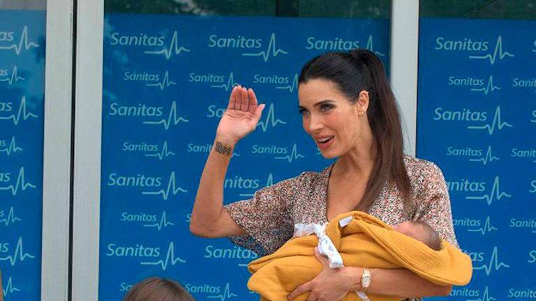 Primeras palabras de Pilar Rubio y Sergio Ramos a la salida del hospital Primeras palabras de Pilar Rubio y Sergio Ramos a la salida del hospital
